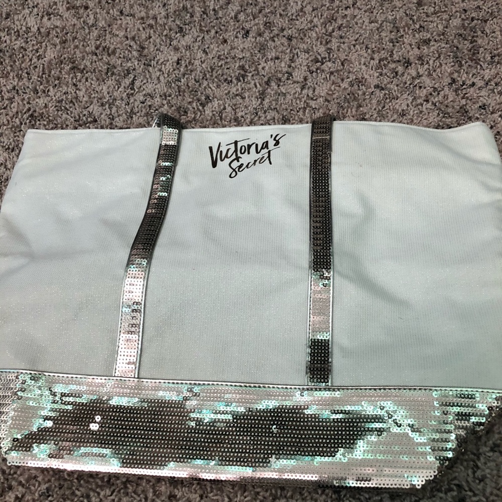 VS tote bag